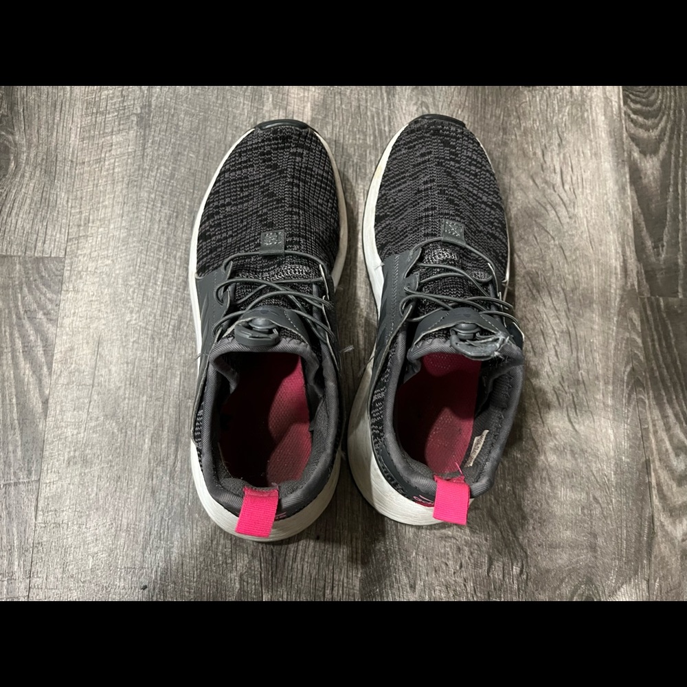 Womens Adidas sneakers